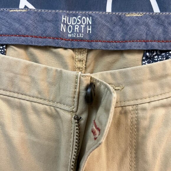 3 Chinos - Picture 3 of 6